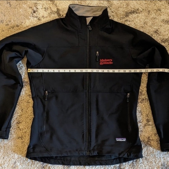 Patagonia Men's Limited Edition Guide Jacket w/ Maker's Mark Logo, Size Medium - Picture 7 of 12
